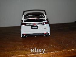 1/18 Honda Civic FN2 Type R Mugen blanc OTTO Mobile OT735