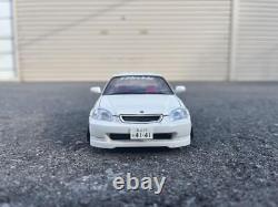 Honda Civic Type-R ek9 construite et peinte à l'échelle 1/24 par Fujimi