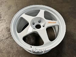 Roue neuve 18x9.5J AOW SPOON Flow Formed 5x120 HONDA CIVIC TYPE R FK8R FL5 BLANC